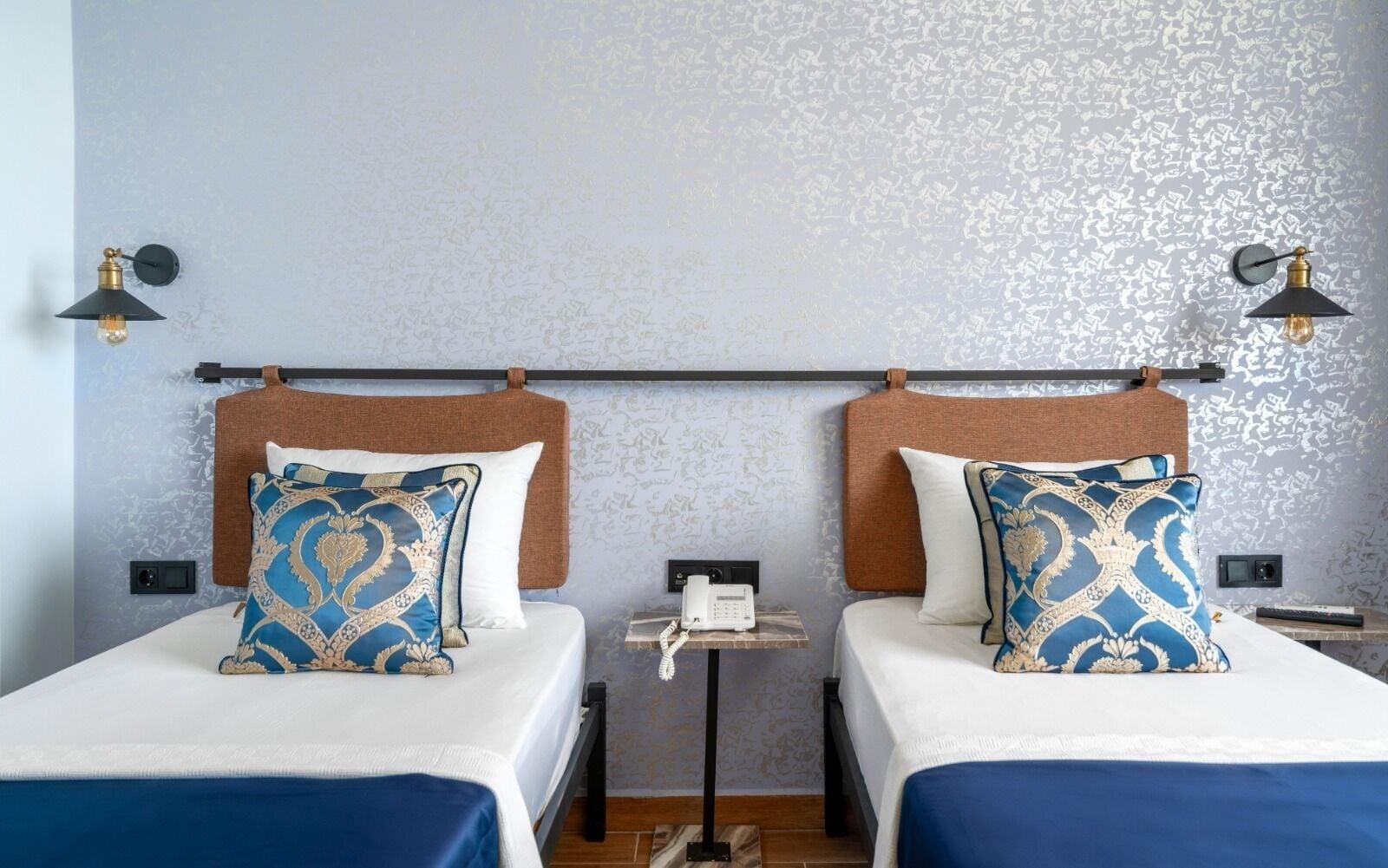 M.c.a Marquis Hotel 3*